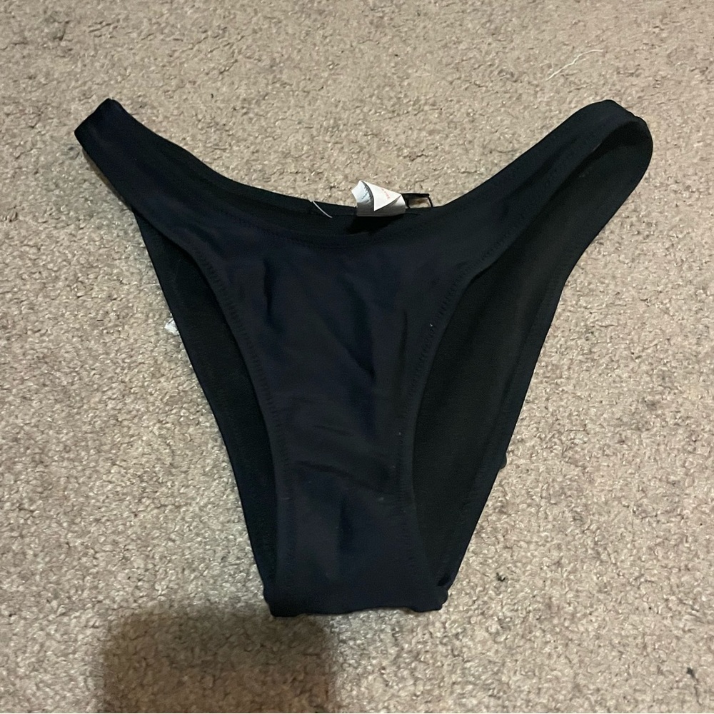 Pretty little thing black high leg mini bikini bottom‎ size 2
